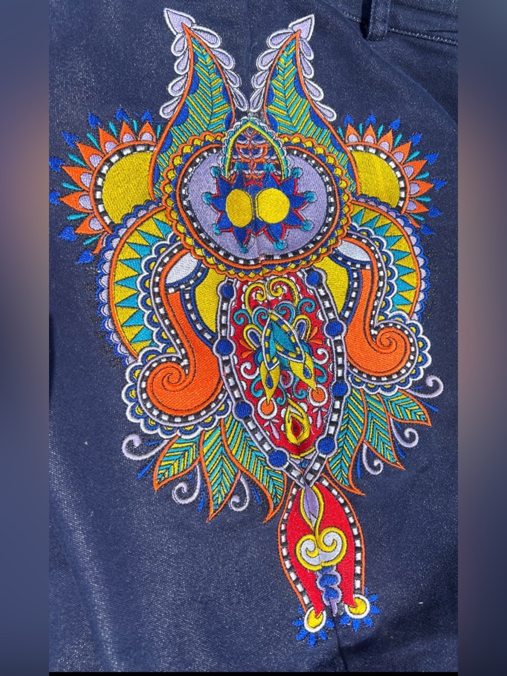 Multicolor Embroidered Paisley Tapper Leg Cropped Jeans 12 - Picture 4 of 8